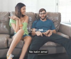 Azgın Kız Arkadaşının Büyük yaraklı sevgilisni Baştan Çıkartıyor