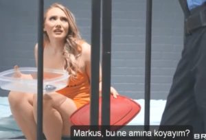 Azgın Kadın Mahkumu Gardiyan Götten Sikiyor Brazzers Altyazılı Porno