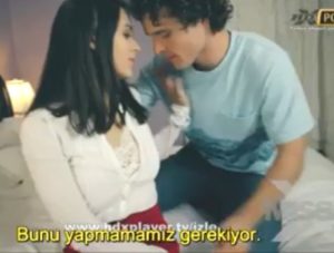 Missax Seksi Genç Anne Kendisine ilgi Duyan Oğluna Siktirdi