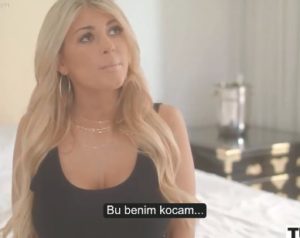 Kocasına Escort Çağıran Kadın Kocası Sikişirken Kendi Masturbasyon Yaptı