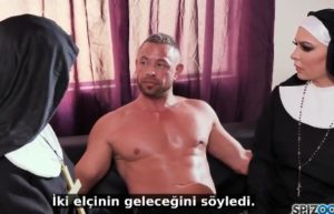 Azgın Rahibeler Büyük Yarağı Görünce Hemen Sikiştiler