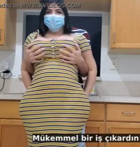 korana günlerinde büyük memeli büyük kalçalı annesiyle sikişiyor – Altyazılı