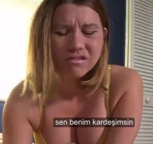 Bakıcılık Yaptığı Kardeşi Tarafından Zorla Sikilen Abla Porno izle